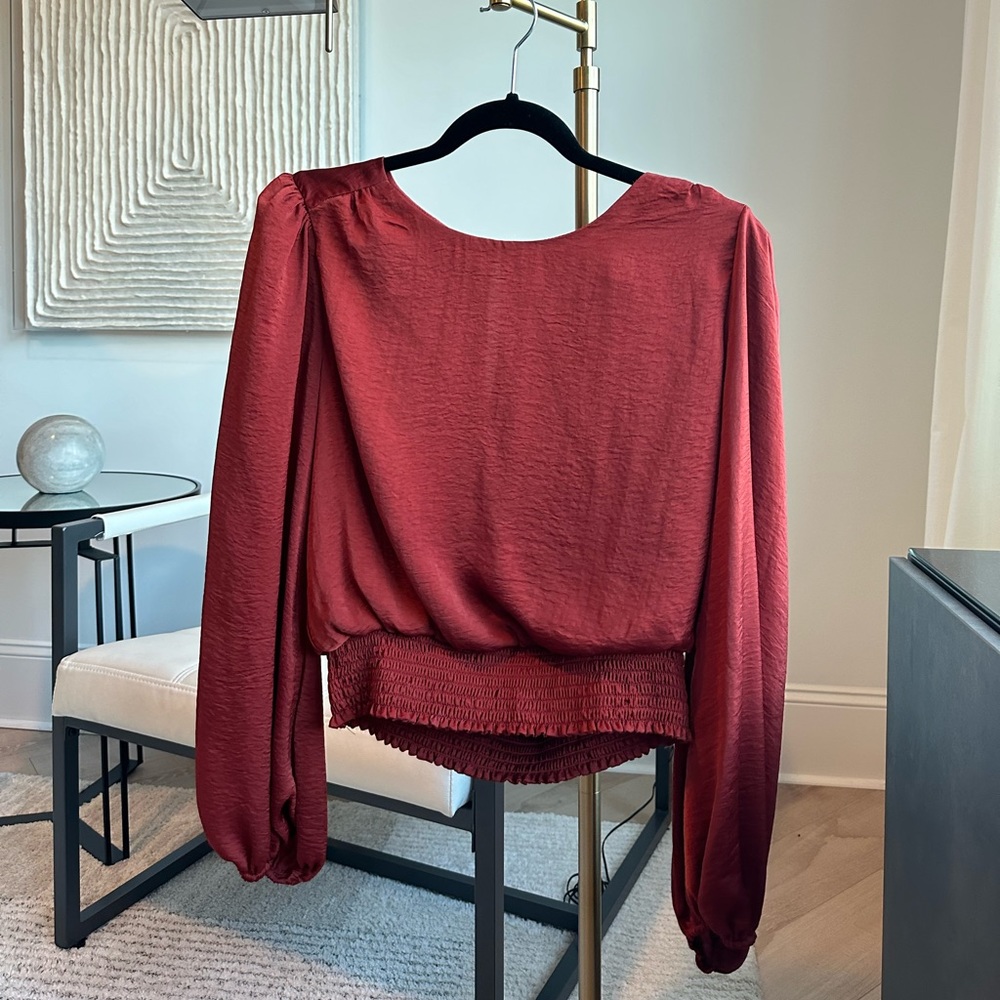 ASTR the Label smocked satin long sleeve top blouse